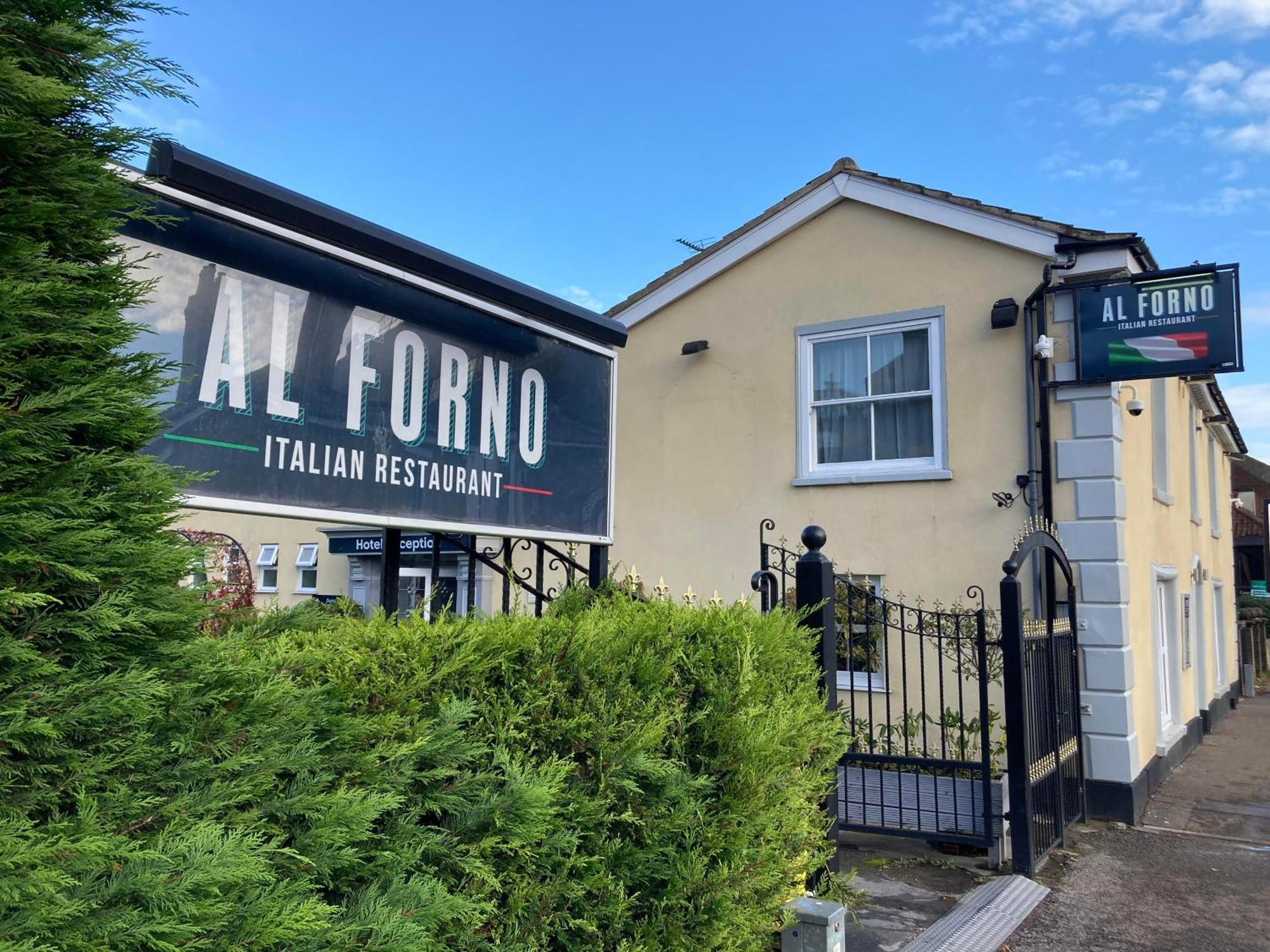 Al Forno Restaurant & Inn NWI Exteriér fotografie